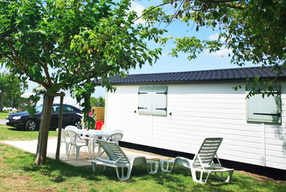 Mobilheim 4-6 Personen, 2 Zimmer image 0