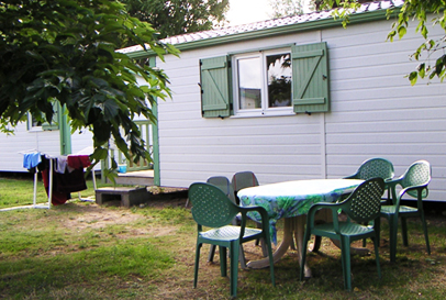 Mobilheim 4-6 Personen, 2 Zimmer image 1