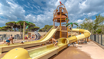 Wasserlandschaft camping LE SAINT AYGULF PLAGE ****