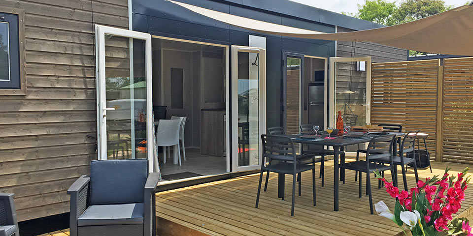 Premium-Reihe : Mobilheim 6 Personen 3 Schlafzimmer image 4