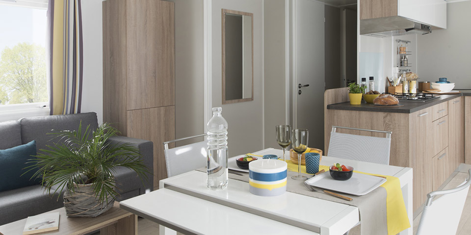 Premium-Reihe : Mobilheim 6 Personen 3 Schlafzimmer image 8